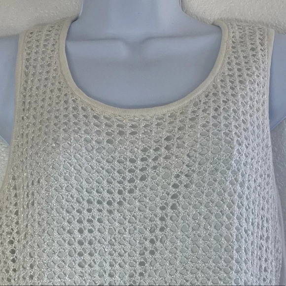 ❤️ Chico’s White sequin knit tank top Size 1 ( Medium ) - Picture 8 of 8